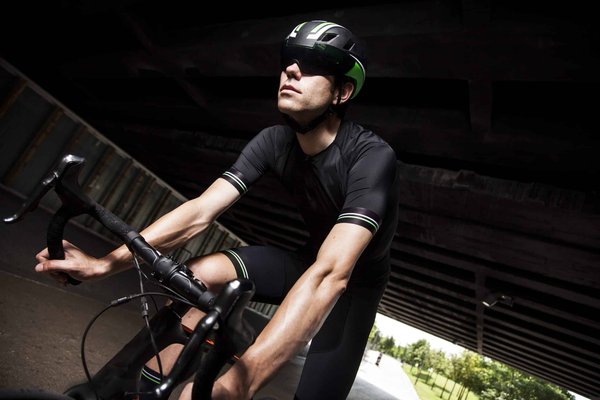 Quels sont les critères pour sélectionner le maillot de bain une-pièce idéal pour une morphologie en O ?